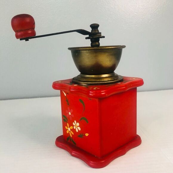 vintage hand painted grinder red with flowers folkart decor kitchen grandma - Picture 6 of 14